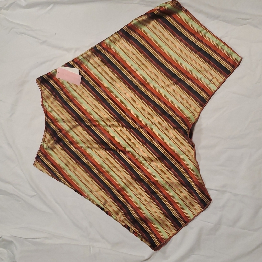 Soulmates Hankerchief Skirt size Medium